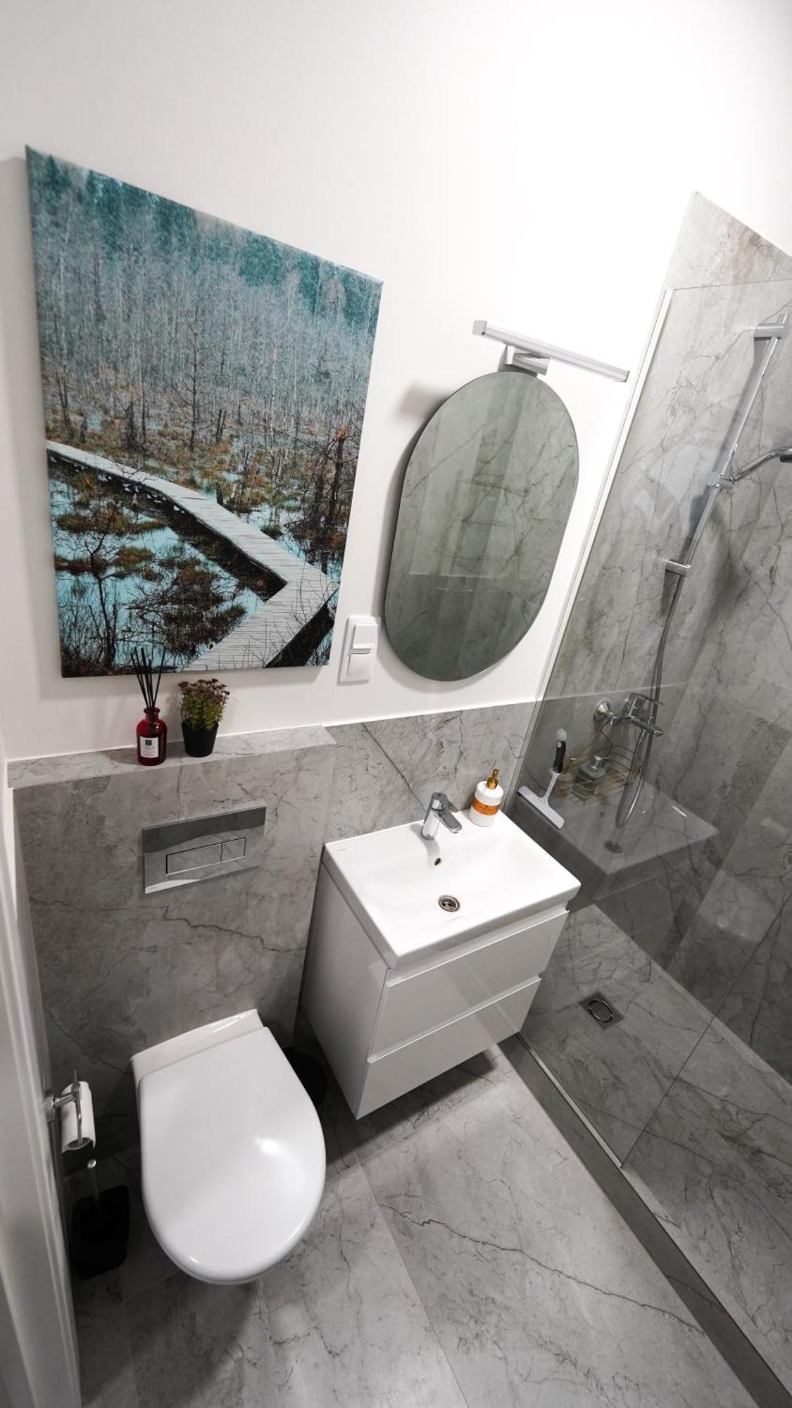 Amber Light Self-Check-In Apartments Kaunas Buitenkant foto
